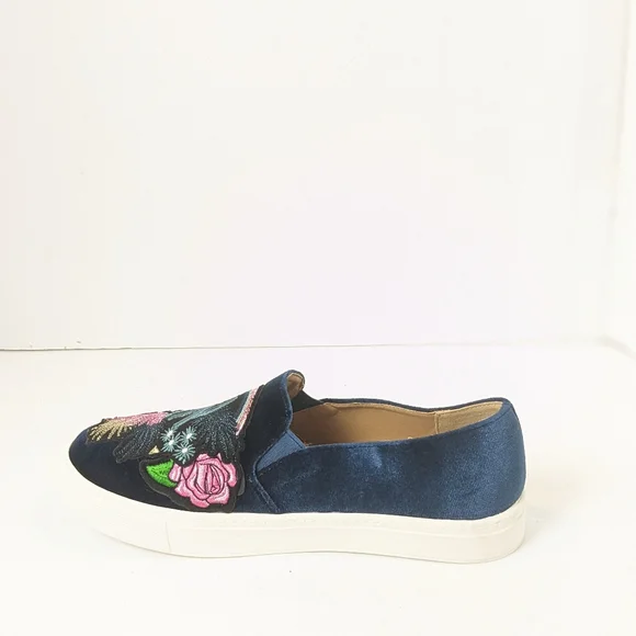 NWOT Dirty laundry velvet slides - Picture 4 of 16